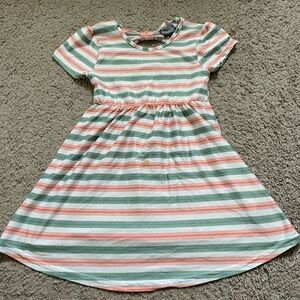 💗🤍Girls Striped Toddler Dress
